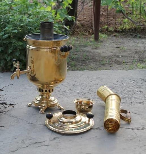 The rules of the samovar firebox on the wood